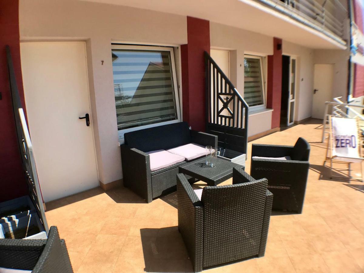 Gosciniec Wladyslawowo Appartement Buitenkant foto
